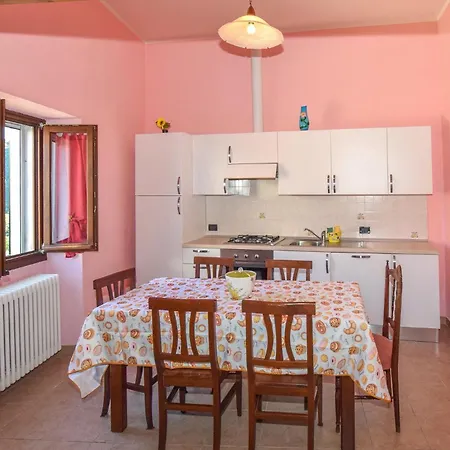 1 Bedroom In Borghetto Darroscia *